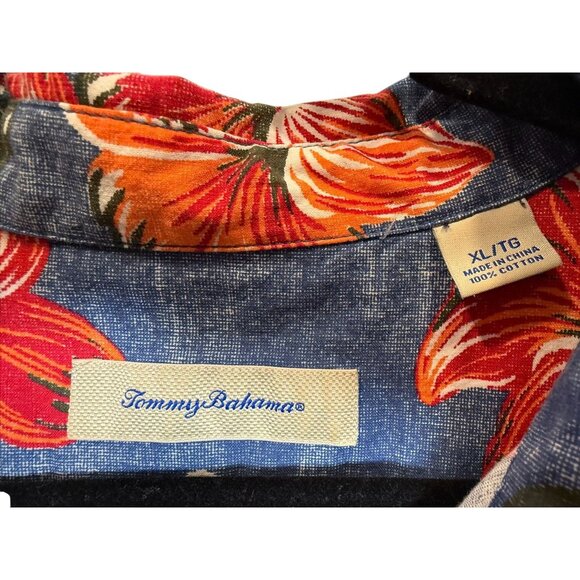 Tommy Bahama Men’s XL Hawaiian Shirt | 100% Cotton Floral Tropical Print Resort - Picture 3 of 5